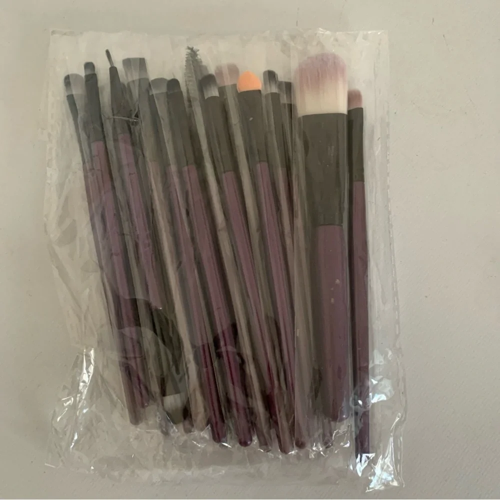 2 sets of Eye Makeup Brushes Tool Set Eye Shadow Foundation eyeliner blush NEW